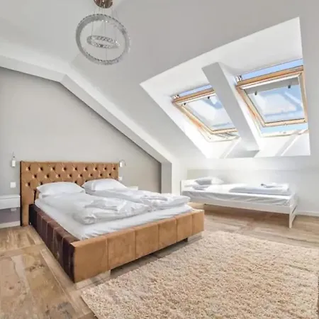 아파트 Golden - Cozy And Bright - Great Location &swietej Barbary *